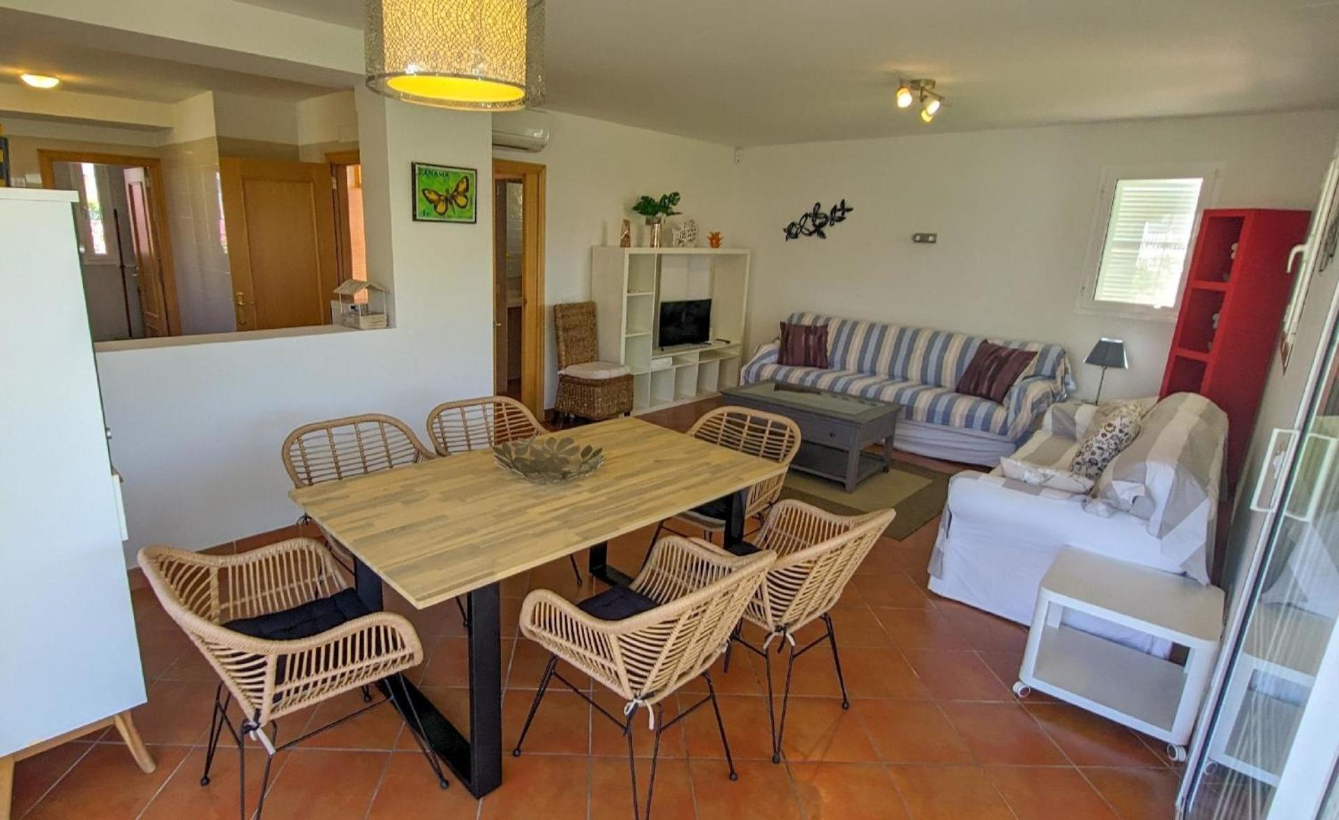 Strandhaus In Playa De Muro Fuer 12 Personen